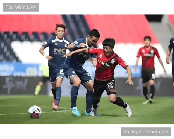 广岛三箭前锋本轮联赛关键进球 帮助球队在积分榜上稳固位置